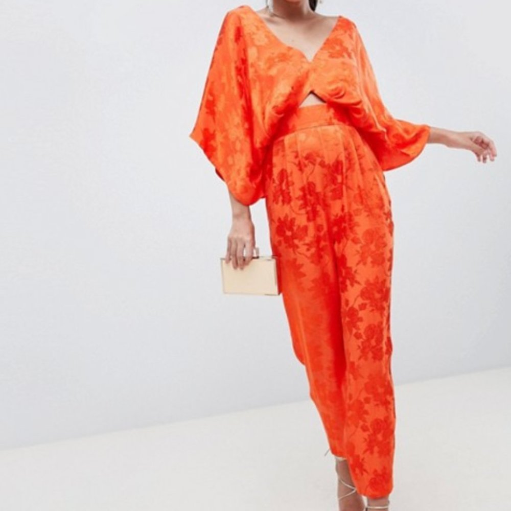 orange jumpsuit